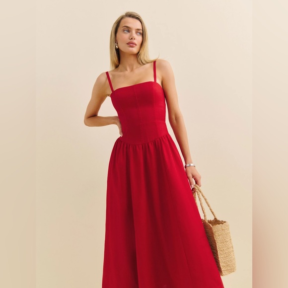 Reformation Katarin Linen Dress In Lipstick, brand new without tags, never worn. - Picture 4 of 13